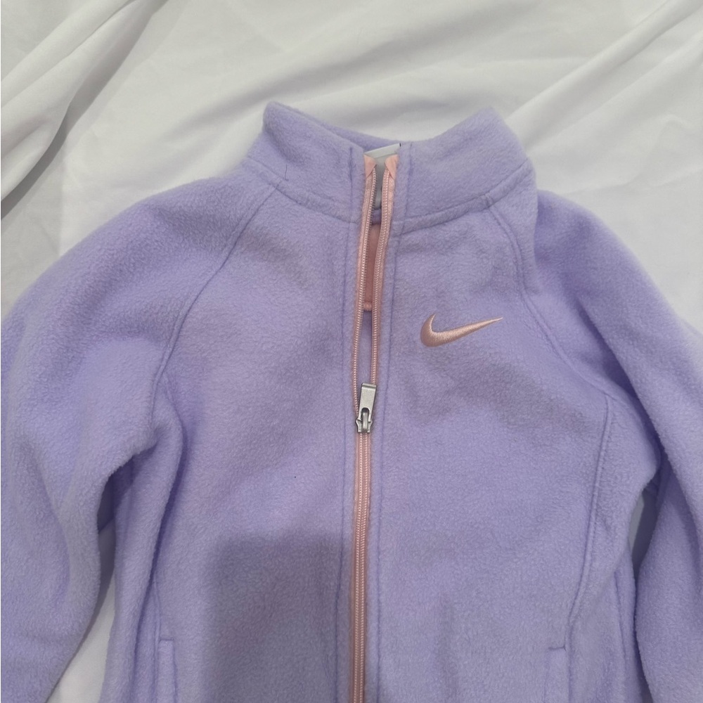 Nike girls purple and pink zip up sweater size 5/6 - Picture 2 of 5